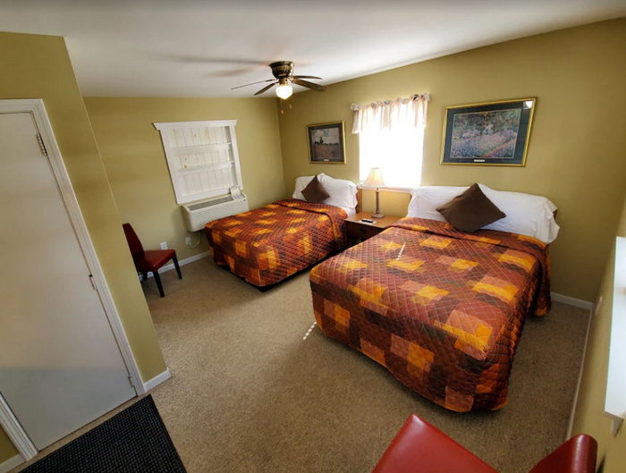 Honor Motel (Honor Court) - From Website (newer photo)